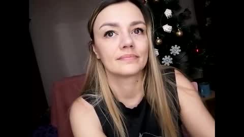 KrissSexi online show from 23, 12, 2024