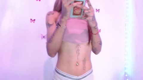 Snapshot of krisstal703358 chatting on 28, 3, 2026 krisstal703358 online show from 28, 3, 2026