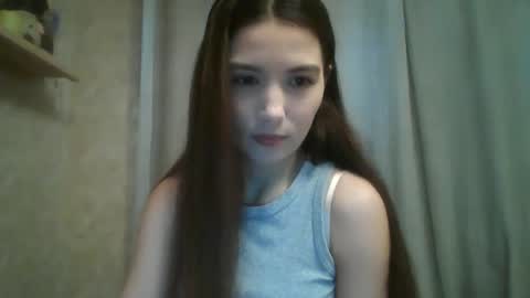 krissti22 online show from 10, 4, 2026