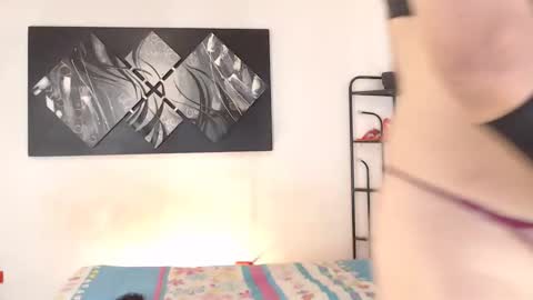 Andrea online show from 8, 11, 2025