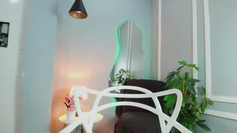 Snapshot of kristal_donne chatting on 2, 7, 2026 KRISTYN online show from 2, 7, 2026