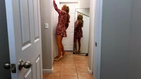 Snapshot of kristal_mountain chatting on 29, 10, 2025 Kristal Mountain online show from 29, 10, 2025