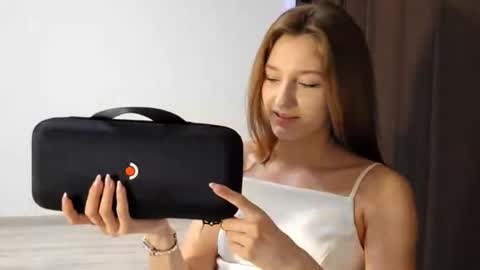 kristandaty online show from 13, 2, 2026