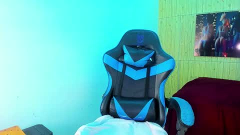 Snapshot of kristel_19 chatting on 20, 9, 2025 KRISTEL online show from 20, 9, 2025