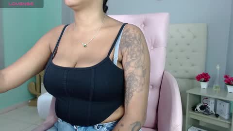 Snapshot of kristel_lee chatting on 10, 3, 2025 kristel_lee online show from 10, 3, 2025