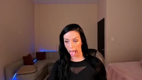 Sophia online show from 6, 6, 2026