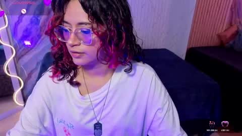 kristen_tay online show from 30, 4, 2026