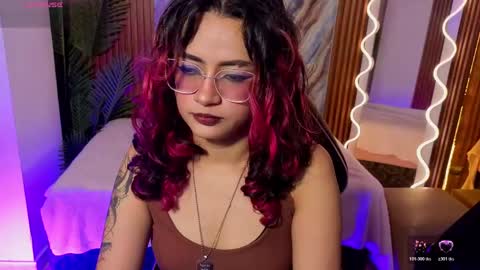 kristen_tay online show from 4, 6, 2026