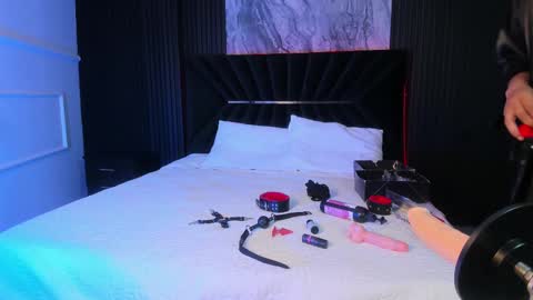 Kristen Bread online show from 20, 9, 2025