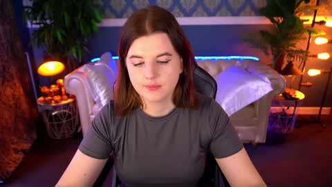 kristifoxy online show from 16, 6, 2026