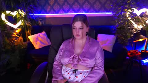 kristimoons online show from 3, 3, 2025