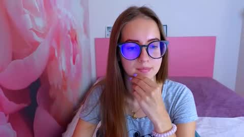 Kristina Adel online show from 22, 10, 2025