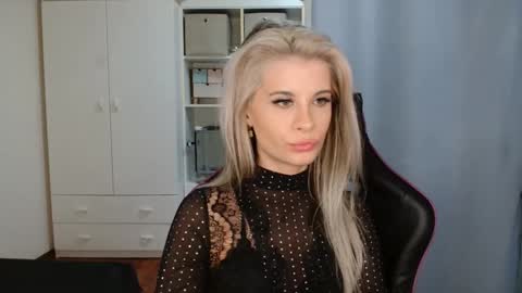 Snapshot of kristineamore chatting on 30, 3, 2026 KristineAmore online show from 30, 3, 2026