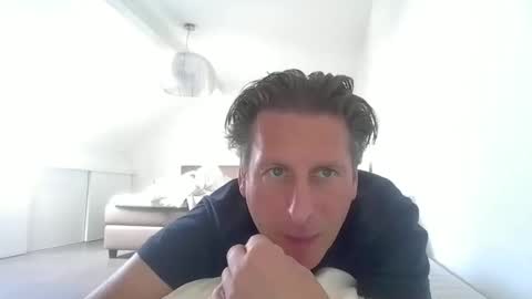 Snapshot of kristof8504 chatting on 30, 9, 2025 kristof8504 online show from 30, 9, 2025