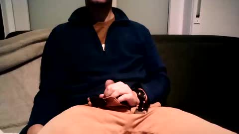 kristoffer220 online show from 11, 1, 2025