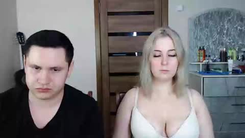 Kristy online show from 4, 3, 2025