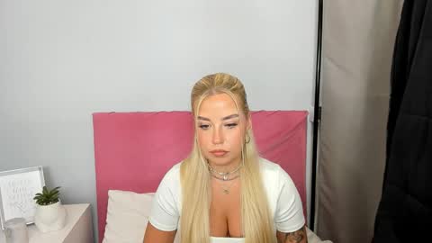 KristyFlowers online show from 13, 1, 2025