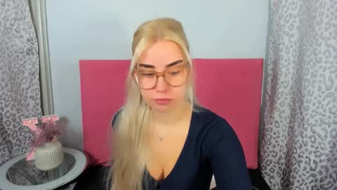 KristyFlowers online show from 10, 1, 2026