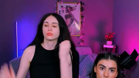 Snapshot of kristylovee chatting on 11, 9, 2025 Kristy online show from 11, 9, 2025