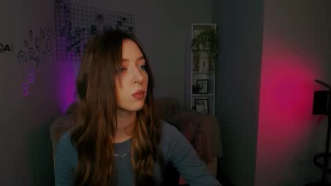 Snapshot of kristylovee chatting on 4, 10, 2025 Kristy online show from 4, 10, 2025