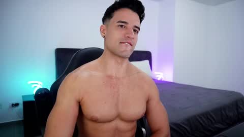 Snapshot of krops_ chatting on 2, 3, 2025 KROPS online show from 2, 3, 2025