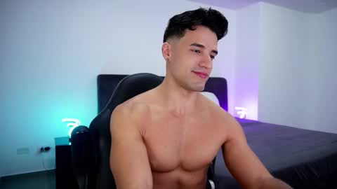 Snapshot of krops_ chatting on 7, 3, 2025 KROPS online show from 7, 3, 2025