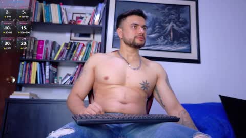 Kroy Wood online show from 9, 1, 2025