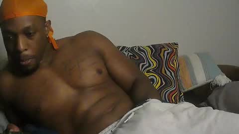 Snapshot of krysndd chatting on 7, 10, 2025 Daddydom4L online show from 7, 10, 2025
