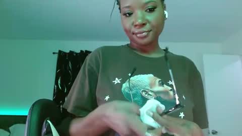 Snapshot of krystalblakexxx chatting on 6, 4, 2026 Krystal Blake online show from 6, 4, 2026