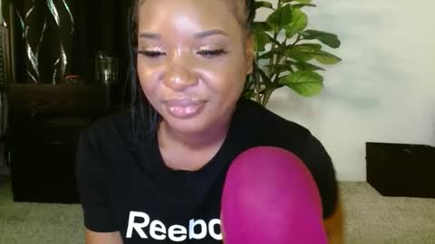 Snapshot of krystalblakexxx chatting on 15, 4, 2026 Krystal Blake online show from 15, 4, 2026