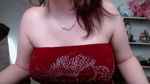 Krystal Syx online show from 11, 6, 2026