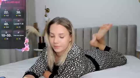 Snapshot of ksusha__sweet chatting on 21, 9, 2025 Lady online show from 21, 9, 2025