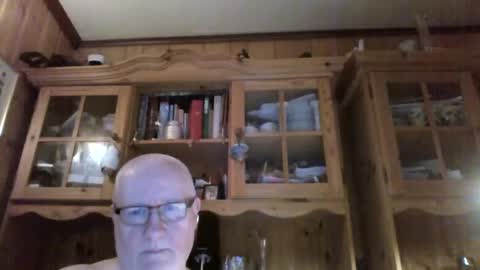 Snapshot of kukken18 chatting on 11, 1, 2025 Kukken18 online show from 11, 1, 2025