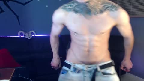 Snapshot of kuregari_xs chatting on 22, 10, 2025 kuregari_xs online show from 22, 10, 2025