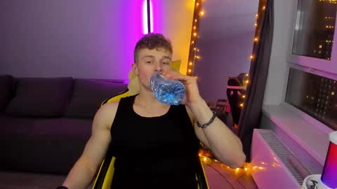 Snapshot of kurt_hanssen chatting on 3, 3, 2026 kurt_hanssen online show from 3, 3, 2026