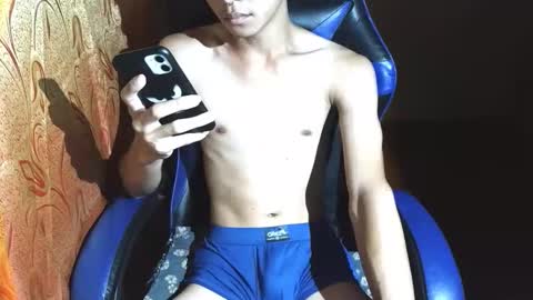 kurtxxx07 online show from 18, 12, 2025