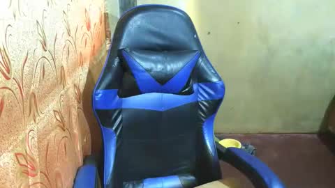 kurtxxx07 online show from 13, 1, 2026