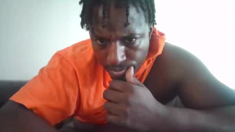 Snapshot of kushgod711 chatting on 7, 1, 2025 kgbbc9 online show from 7, 1, 2025