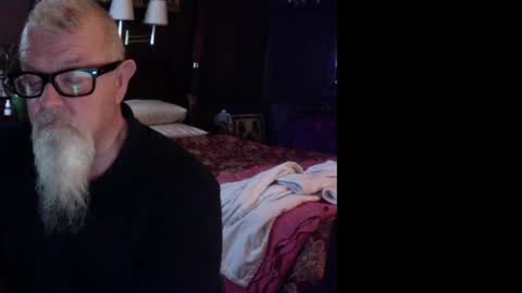 Snapshot of kyhgihntight chatting on 1, 1, 2025 Nick Nude Celt KYHighNTight online show from 1, 1, 2025