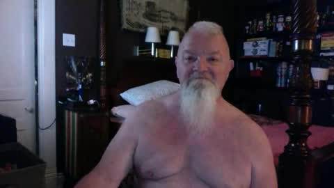 Snapshot of kyhgihntight chatting on 22, 10, 2025 Nick Nude Celt KYHighNTight online show from 22, 10, 2025