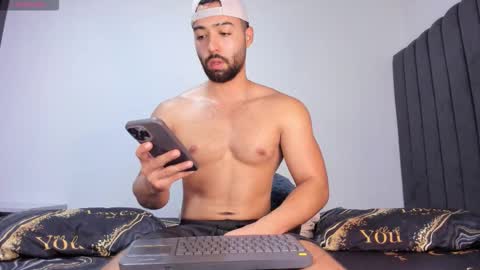 Snapshot of kyle_collinz chatting on 20, 9, 2025 Kyle collinz online show from 20, 9, 2025