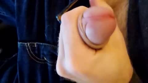 Snapshot of kylegifted chatting on 12, 11, 2025 kylegifted online show from 12, 11, 2025