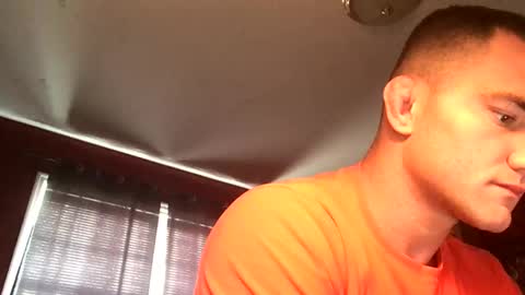 Snapshot of kylegotittt chatting on 7, 12, 2024 Hotbody545 online show from 7, 12, 2024