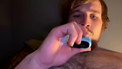 Snapshot of kylelovepussy69 chatting on 5, 2, 2025 kylelovepussy69 online show from 5, 2, 2025