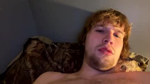 Snapshot of kylelovepussy69 chatting on 27, 2, 2025 kylelovepussy69 online show from 27, 2, 2025