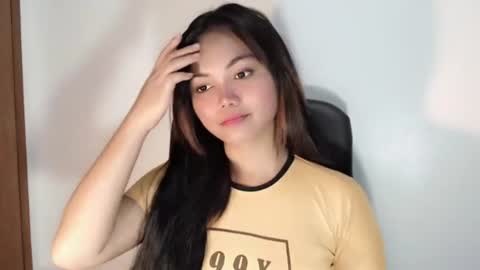 nathalia Surprising online show from 5, 7, 2026
