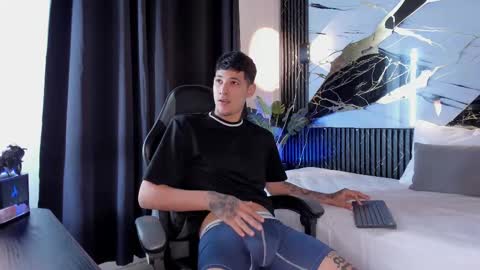 kylesmithx_ online show from 6, 1, 2026