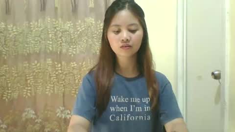 its me KYLIE online show from 28, 10, 2025