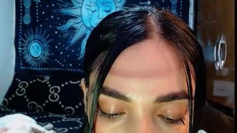 kylie online show from 7, 10, 2025