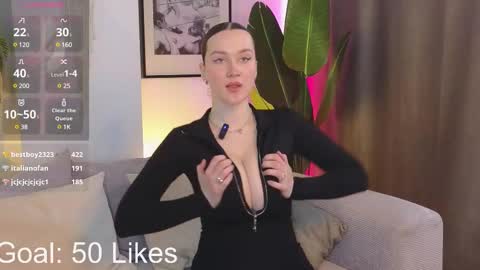 Snapshot of kylie_moss chatting on 17, 2, 2025 Anna online show from 17, 2, 2025